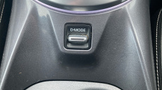 Nissan Juke 1.6 Hybrid Tekna 5dr Auto Hybrid Hatchback